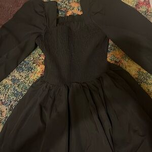 Black dress size L worn once